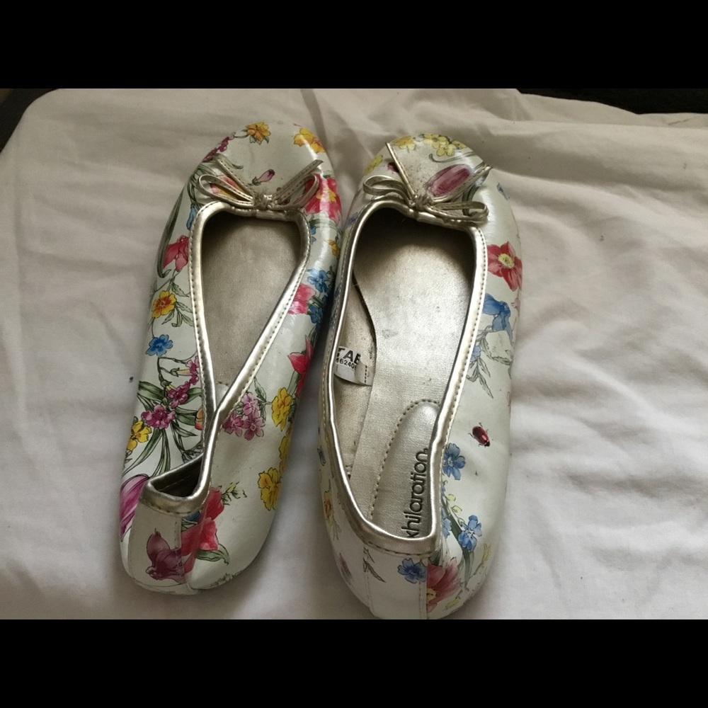 Flower Print Flats